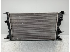 Recambio de radiador agua para renault fluence expression referencia OEM IAM 214100068R  