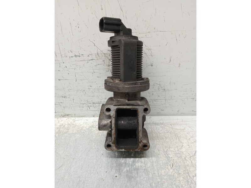 Recambio de valvula egr para opel zafira b cosmo referencia OEM IAM 55215031  