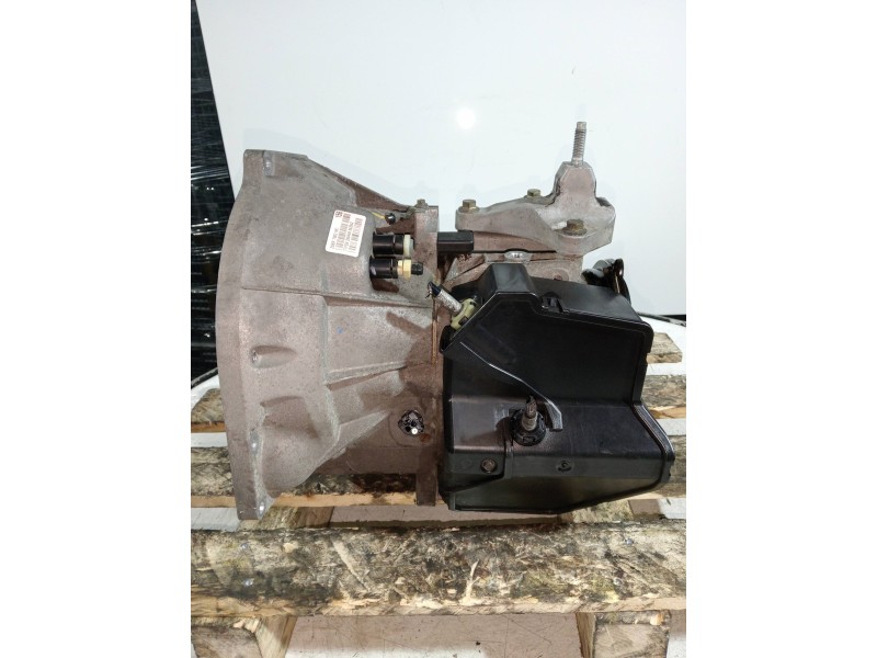 Recambio de caja cambios para ford fiesta (cbk) fun referencia OEM IAM 2S6R7002MC TTTFD0 200406 0782642 5V