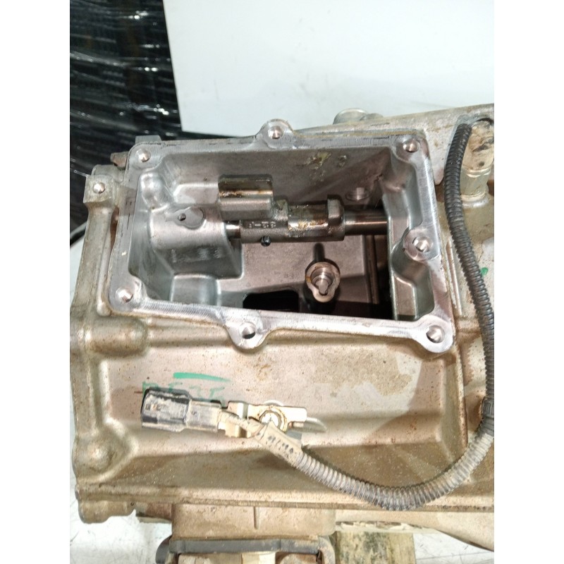 Recambio de caja cambios para nissan navara pick-up (d40m) referencia OEM IAM 32010NKB5B ZA K04608562C 6V