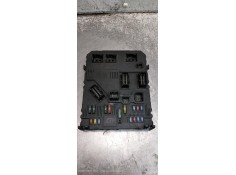 Recambio de caja reles / fusibles para citroen c3 1.4 hdi 16v sx referencia OEM IAM BSIF0100 52474380 