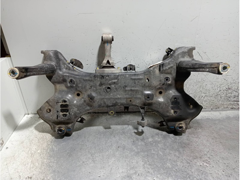 Recambio de puente delantero para kia niro business referencia OEM IAM 62401G5100  LA CUNA