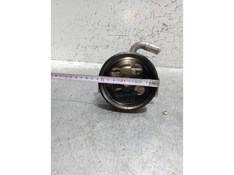 Recambio de bomba direccion para ford fiesta (cbk) fun referencia OEM IAM 2S6C3A696GF  
