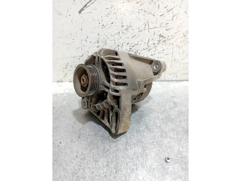 Recambio de alternador para fiat punto berlina (188) 1.2 16v elx referencia OEM IAM 63321713 46530261 DENSO