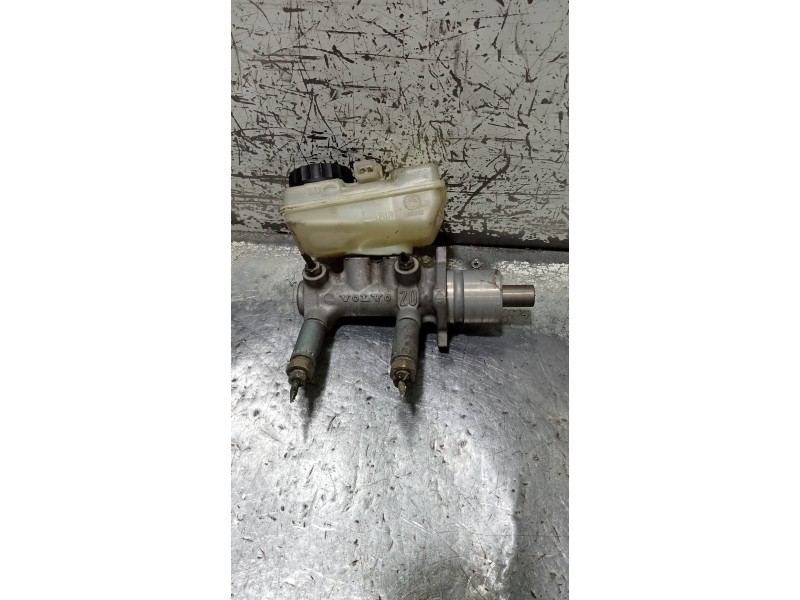 Recambio de bomba freno para volvo serie 440 gl referencia OEM IAM 311865  