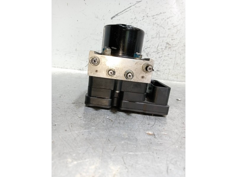 Recambio de abs para ford focus berlina (cap) ambiente (d) referencia OEM IAM 10097001243 3M512M110JA 10020700714