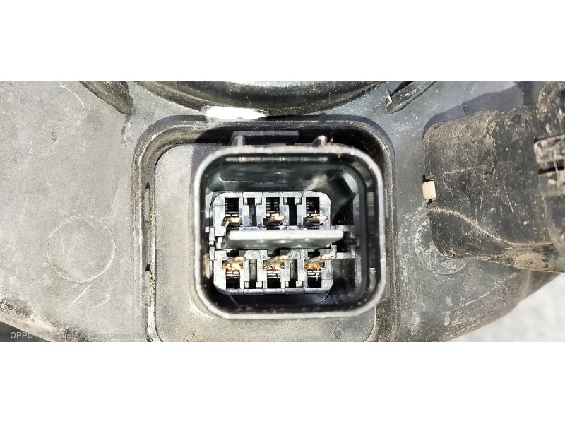 Recambio de faro derecho para kia shuma ii 1.6 ls berlina portón referencia OEM IAM   PULIR