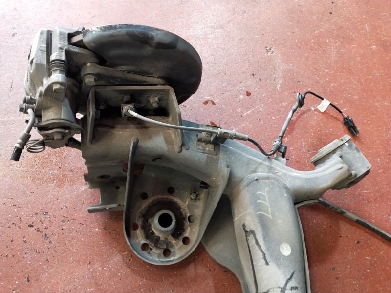 Recambio de puente trasero para hyundai elantra (ad)(2016) tecno referencia OEM IAM   DISCO/ABS