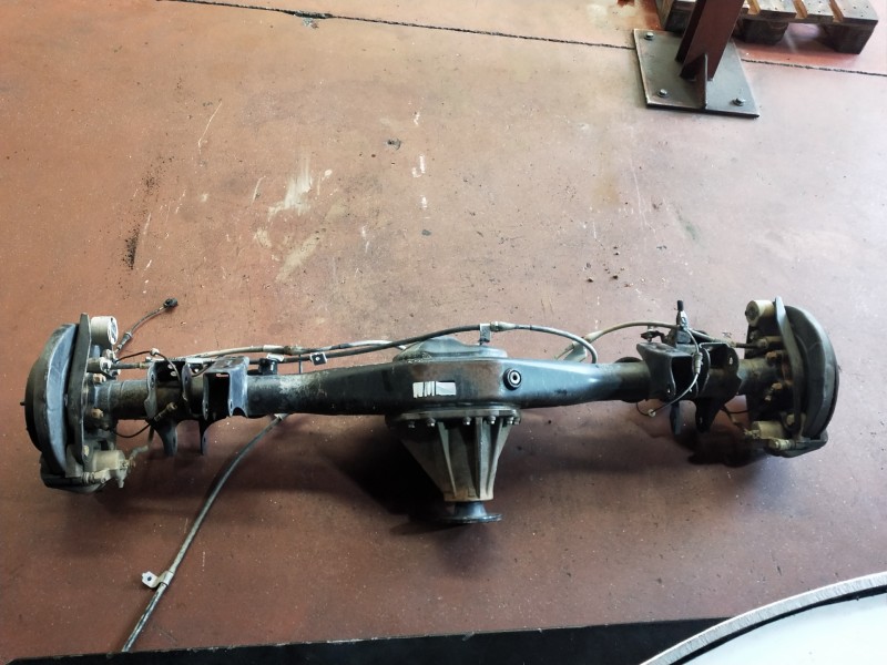 Recambio de puente trasero para nissan navara pick-up (d40m) referencia OEM IAM   DISCO/ABS