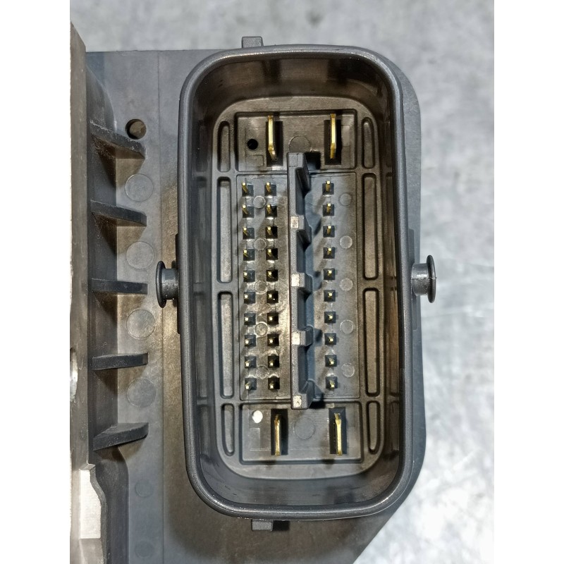 Recambio de abs para mazda 6 lim. (gh) 2.0 crtd 140cv active (5-ptas.) referencia OEM IAM 1338004451  