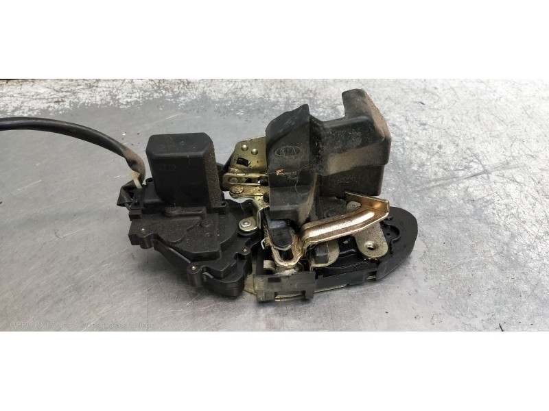 Recambio de motor cierre centralizado trasero izquierdo para kia shuma ii 1.6 ls berlina portón referencia OEM IAM   5P