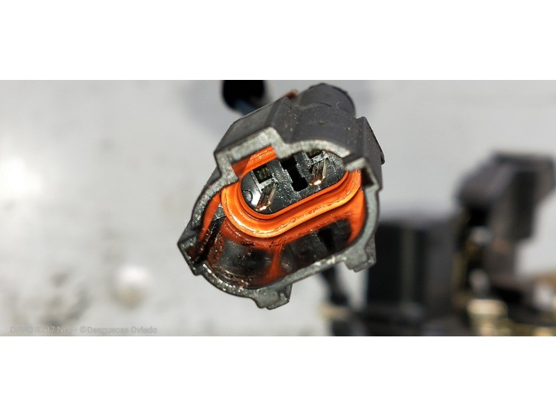 Recambio de motor cierre centralizado trasero izquierdo para kia shuma ii 1.6 ls berlina portón referencia OEM IAM   5P