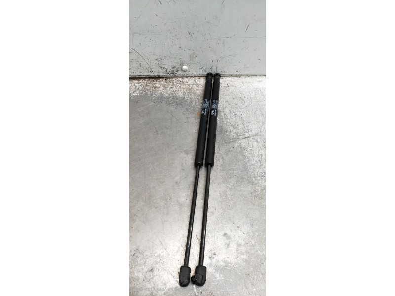 Recambio de amortiguadores maletero / porton para hyundai tucson (jm) 2.0 crdi style referencia OEM IAM 817712E000 2538RM 0585N
