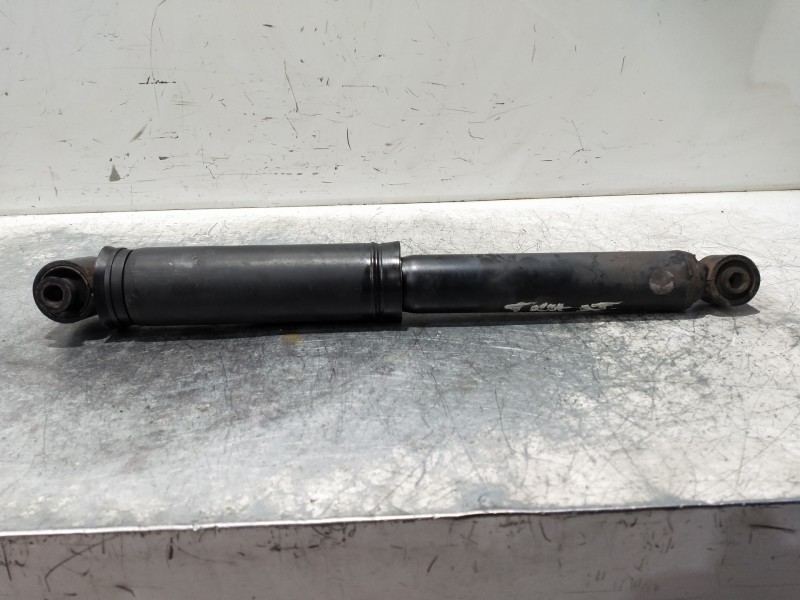 Recambio de amortiguador trasero para renault scenic ii authentique referencia OEM IAM 8200367540  