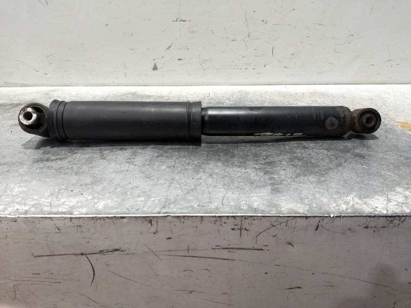Recambio de amortiguador trasero para renault scenic ii authentique referencia OEM IAM 8200367540  
