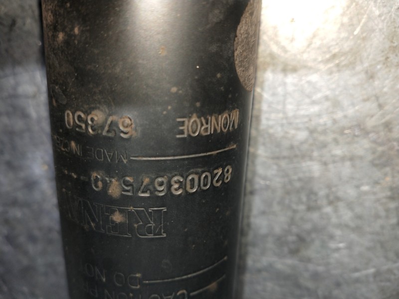 Recambio de amortiguador trasero para renault scenic ii authentique referencia OEM IAM 8200367540  