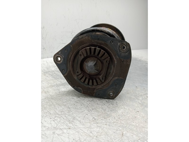 Recambio de amortiguador delantero izquierdo para renault fluence expression referencia OEM IAM 543023532R 824903007850 