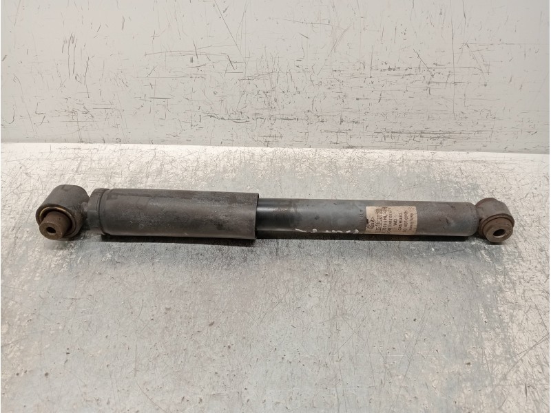 Recambio de amortiguador trasero izquierdo para renault fluence expression referencia OEM IAM 562100664R 814901001872 