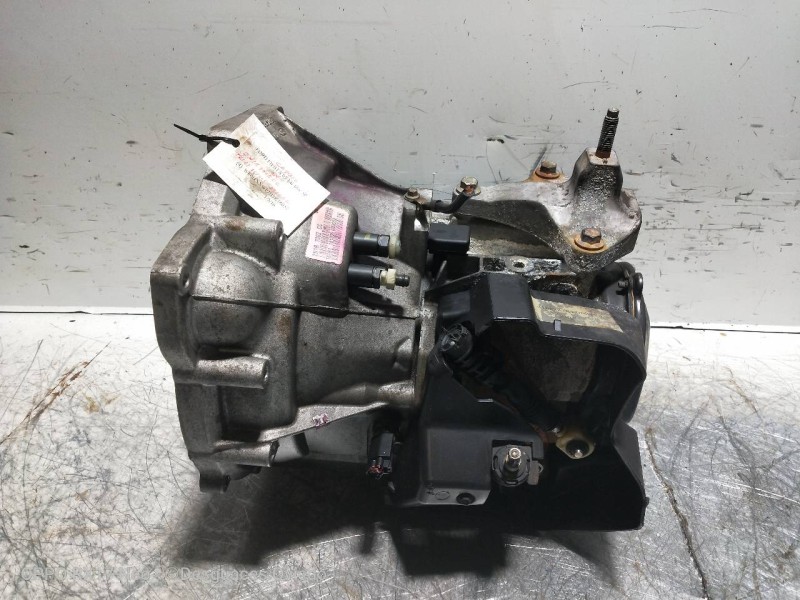Recambio de caja cambios para ford fiesta (cbk) 1.4 16v cat referencia OEM IAM 2N1R7002CC T6TB1 181005 000052