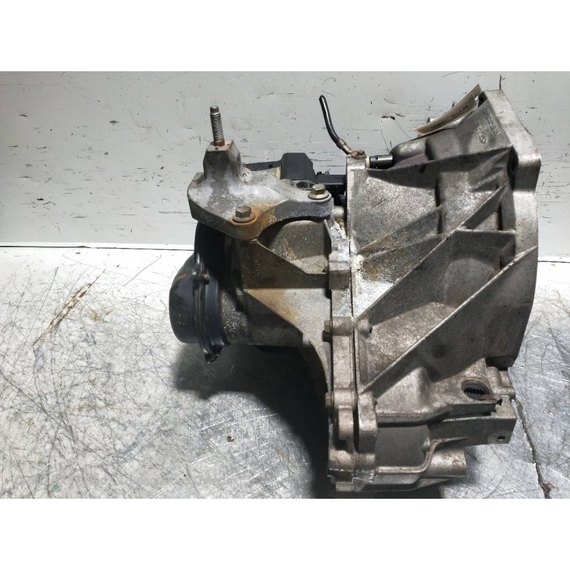 Recambio de caja cambios para ford fiesta (cbk) 1.4 16v cat referencia OEM IAM 2N1R7002CC T6TB1 181005 000052