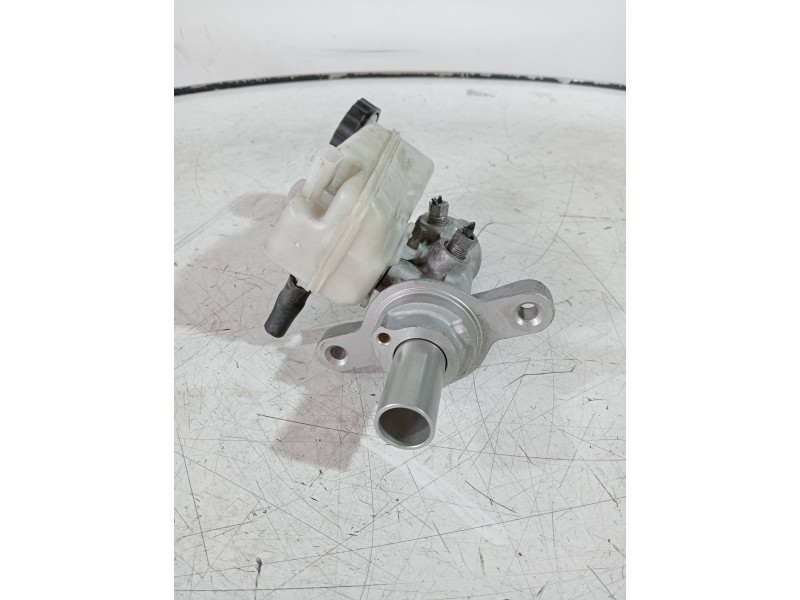 Recambio de bomba freno para renault fluence expression referencia OEM IAM 0204258391  
