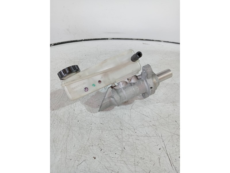 Recambio de bomba freno para renault fluence expression referencia OEM IAM 0204258391  