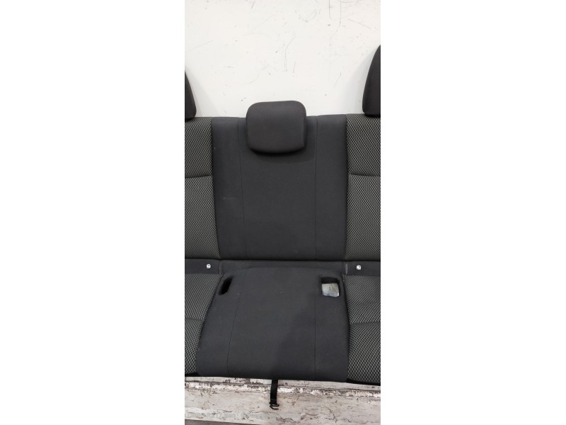 Recambio de juego asientos completo para nissan navara pick-up d23 2.3 dci referencia OEM IAM   