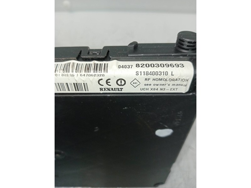 Recambio de caja reles / fusibles para renault scenic ii authentique referencia OEM IAM 8200309693 S118400310L 