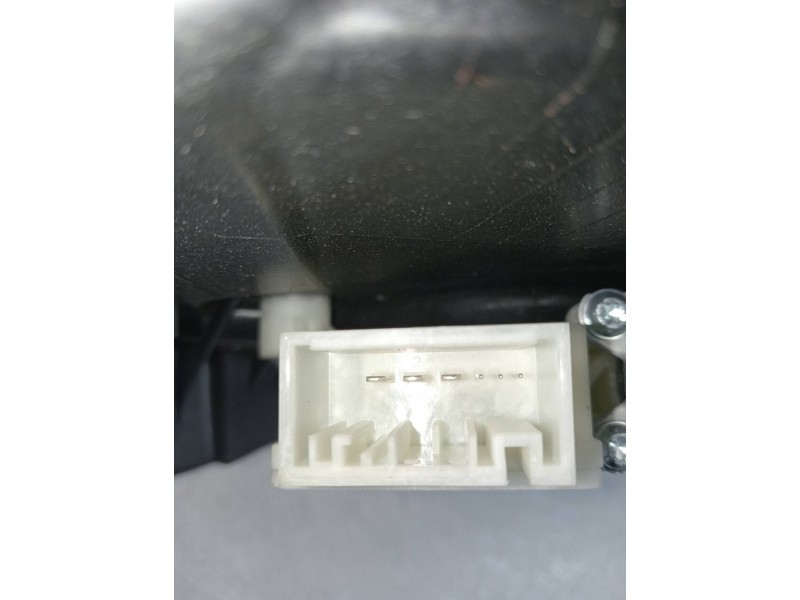 Recambio de elevalunas trasero derecho para bmw serie 3 berlina (g20) 320d referencia OEM IAM 743223612 C78186107 4P