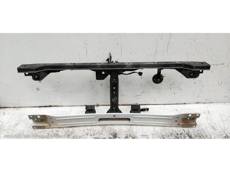 Recambio de panel frontal para nissan navara pick-up d23 2.3 dci referencia OEM IAM   