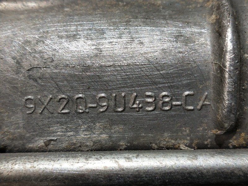 Recambio de valvula egr para jaguar xj 3.0 v6 diesel cat referencia OEM IAM 9X2Q9U438CA  