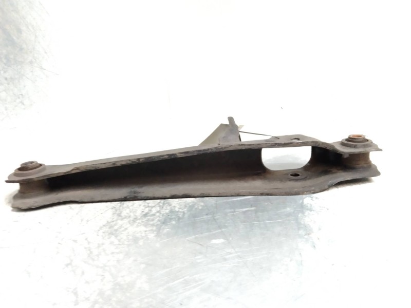 Recambio de brazo suspension inferior trasero izquierdo para mitsubishi carisma berina 5 (da0) 1.8 16v cat referencia OEM IAM   
