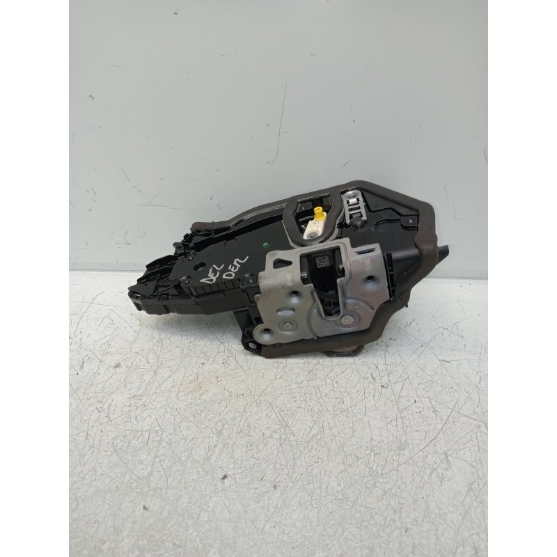 Recambio de motor cierre centralizado delantero derecho para bmw serie 3 berlina (g20) 320d referencia OEM IAM 744504409  4P