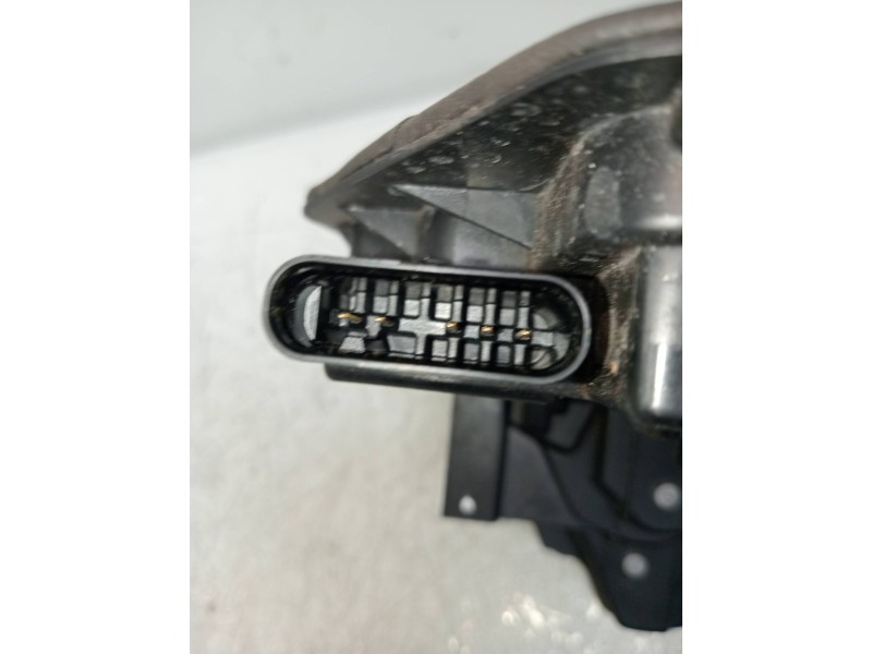 Recambio de motor cierre centralizado trasero derecho para bmw serie 3 berlina (g20) 320d referencia OEM IAM 744504608  4P