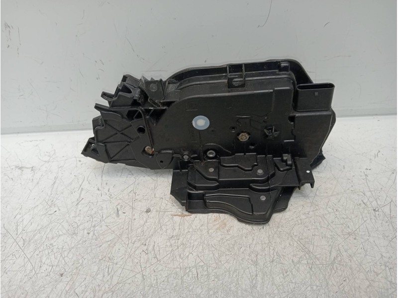 Recambio de motor cierre centralizado trasero izquierdo para bmw serie 3 berlina (g20) 320d referencia OEM IAM 7445008  4P