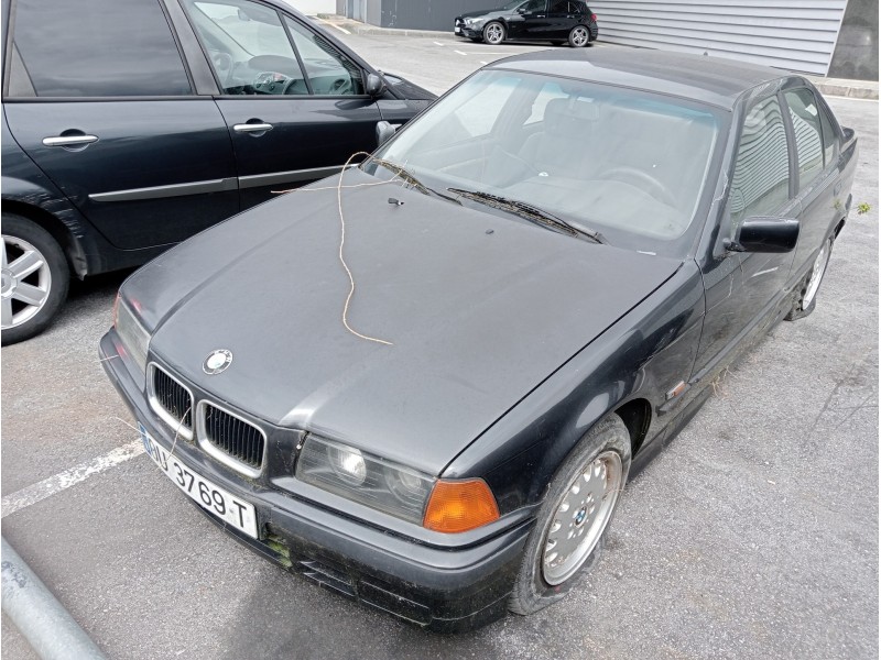 bmw serie 3 berlina (e36) del año 1993