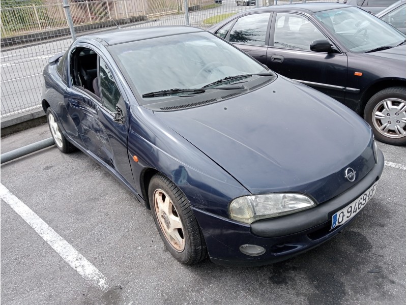 opel tigra del año 1999