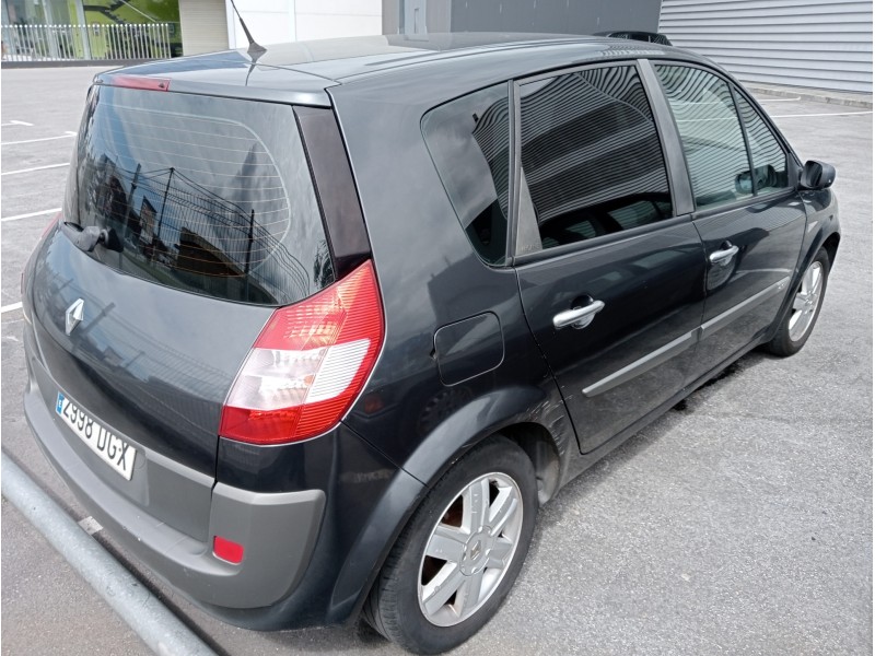 renault scenic ii del año 2005