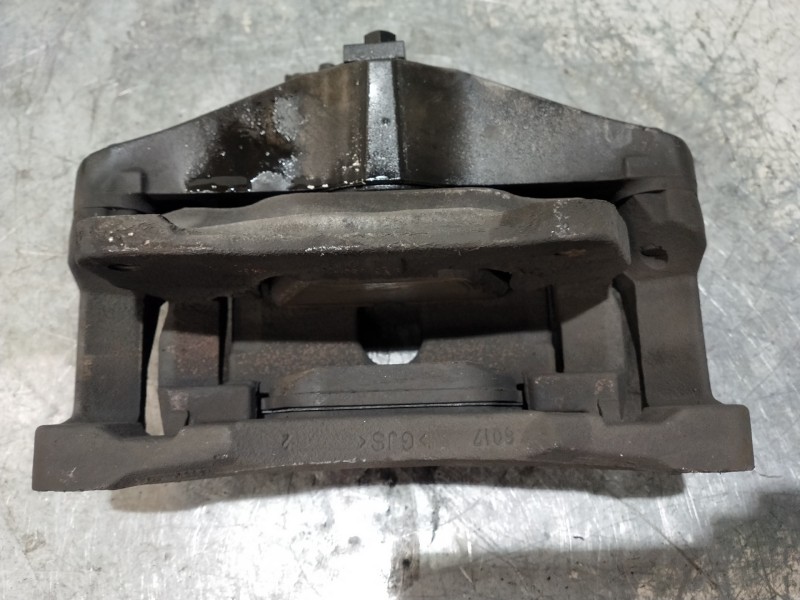 Recambio de pinza freno delantera derecha para jaguar xj 3.0 v6 diesel cat referencia OEM IAM   