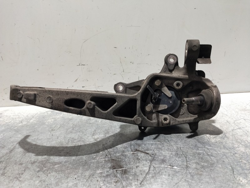 Recambio de mangueta delantera derecha para jaguar xj 3.0 v6 diesel cat referencia OEM IAM   