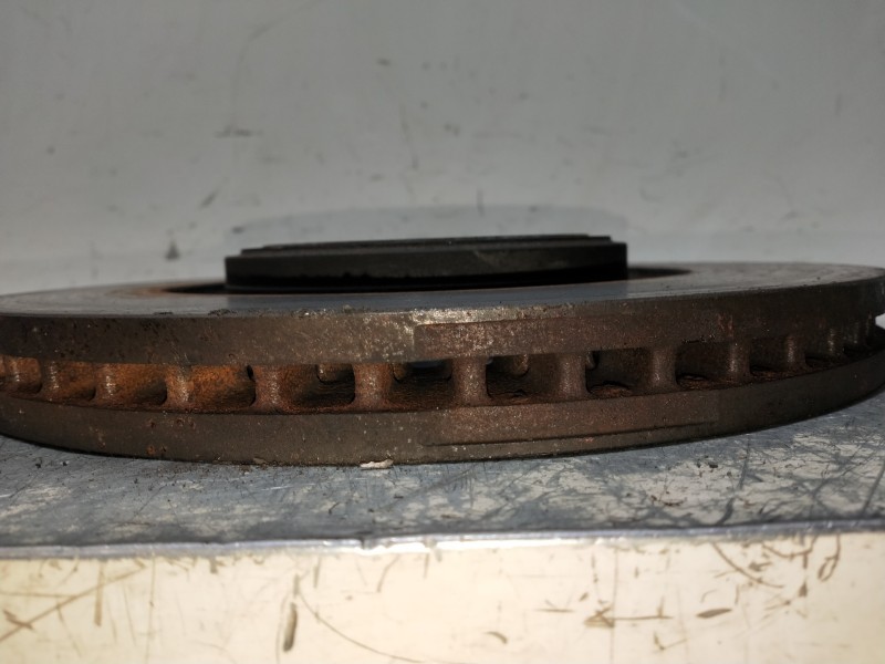 Recambio de disco freno delantero para jaguar xj 3.0 v6 diesel cat referencia OEM IAM   VENTILADO