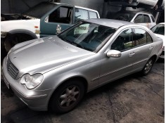 mercedes clase c (w203) berlina del año 2004