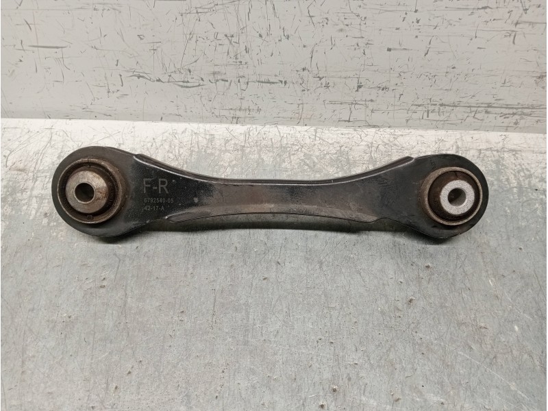 Recambio de brazo suspension superior trasero derecho para bmw serie 2 coupe (f22) m240i referencia OEM IAM 679254005  