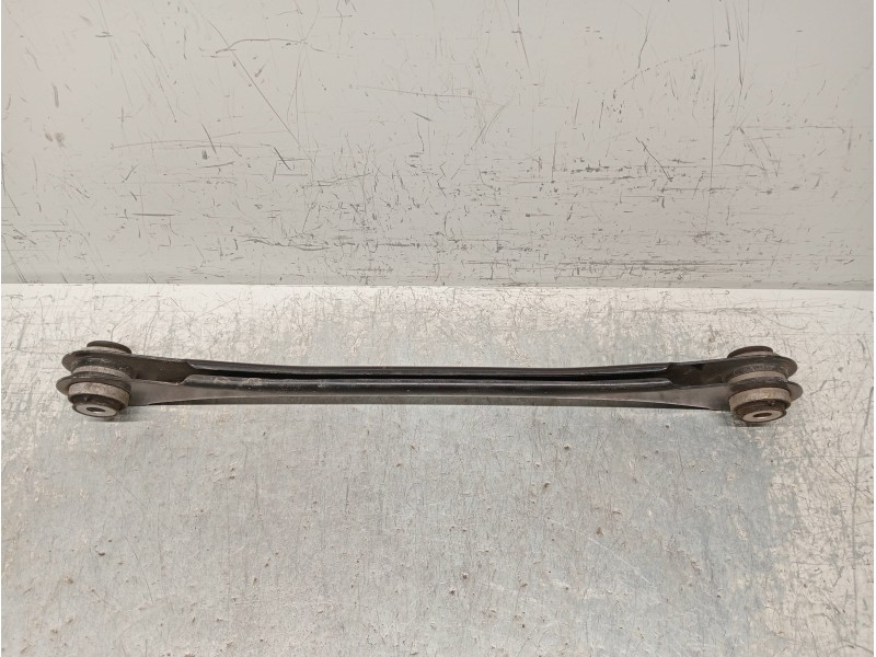 Recambio de brazo suspension superior trasero derecho para bmw serie 2 coupe (f22) m240i referencia OEM IAM 679253304  