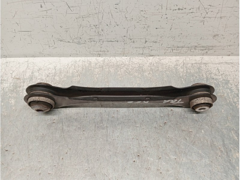 Recambio de brazo suspension superior trasero derecho para bmw serie 2 coupe (f22) m240i referencia OEM IAM 679254405  