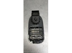 Recambio de mando elevalunas delantero izquierdo para renault kangoo z.e. maxi 2-sitzer referencia OEM IAM   5P 2
