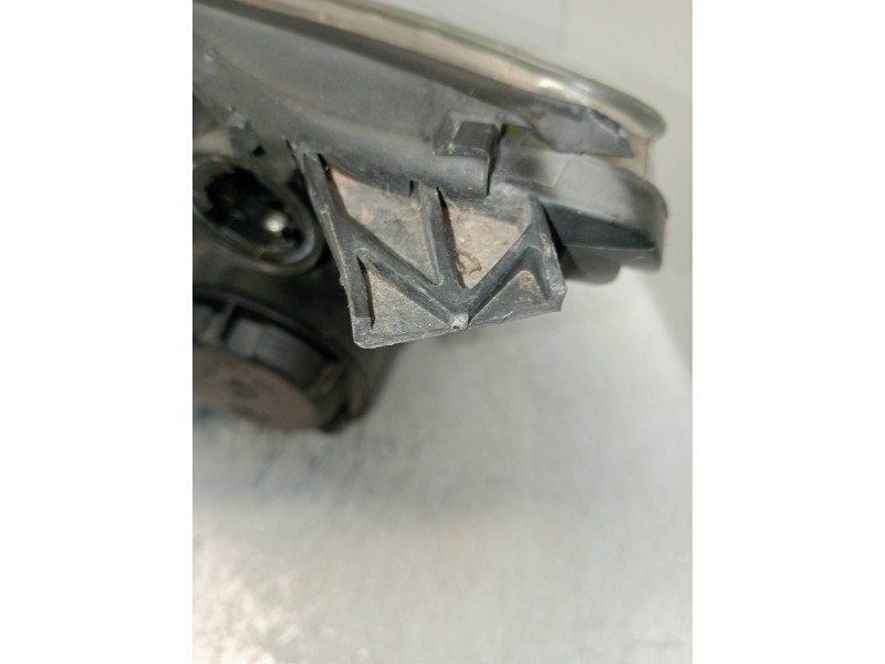 Recambio de faro derecho para citroen c5 berlina 2.0 hdi cat (rhz / dw10ated) referencia OEM IAM 9644275280  
