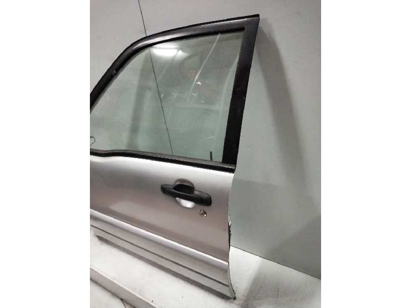 Recambio de puerta delantera izquierda para suzuki grand vitara 5 puertas sq (ft) referencia OEM IAM    Recambio de puerta delantera izquierda para suzuki grand vitara 5 puertas sq (ft) referencia OEM IAM