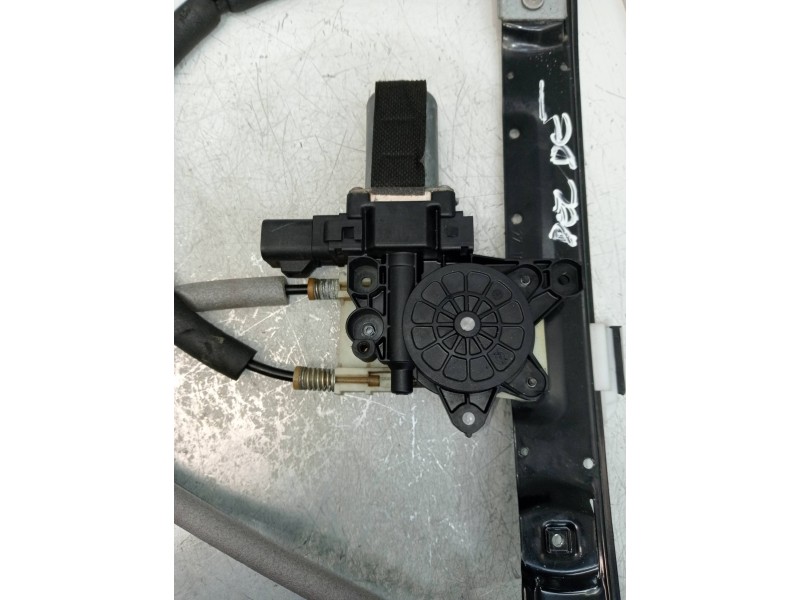 Recambio de elevalunas delantero derecho para jaguar xj 3.0 v6 diesel cat referencia OEM IAM   