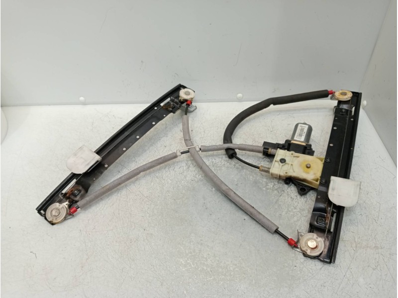 Recambio de elevalunas delantero izquierdo para jaguar xj 3.0 v6 diesel cat referencia OEM IAM   